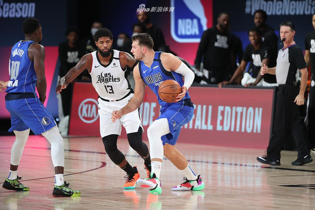 这里的拉丁 这里的拉丁