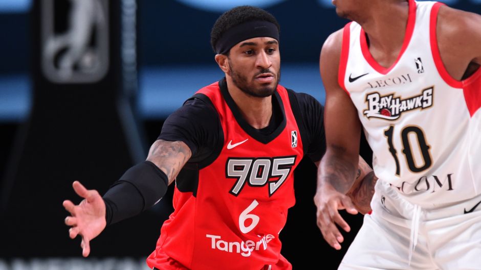 受到严重创 受到严重创