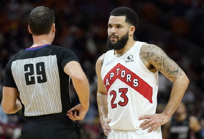 失球上扬却 失球上扬却